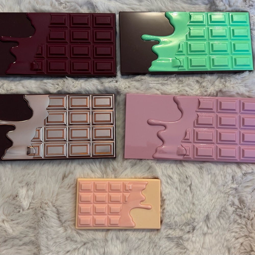 Makeup Revolution Colorful Chocolate Bar Eyeshadow Palettes
